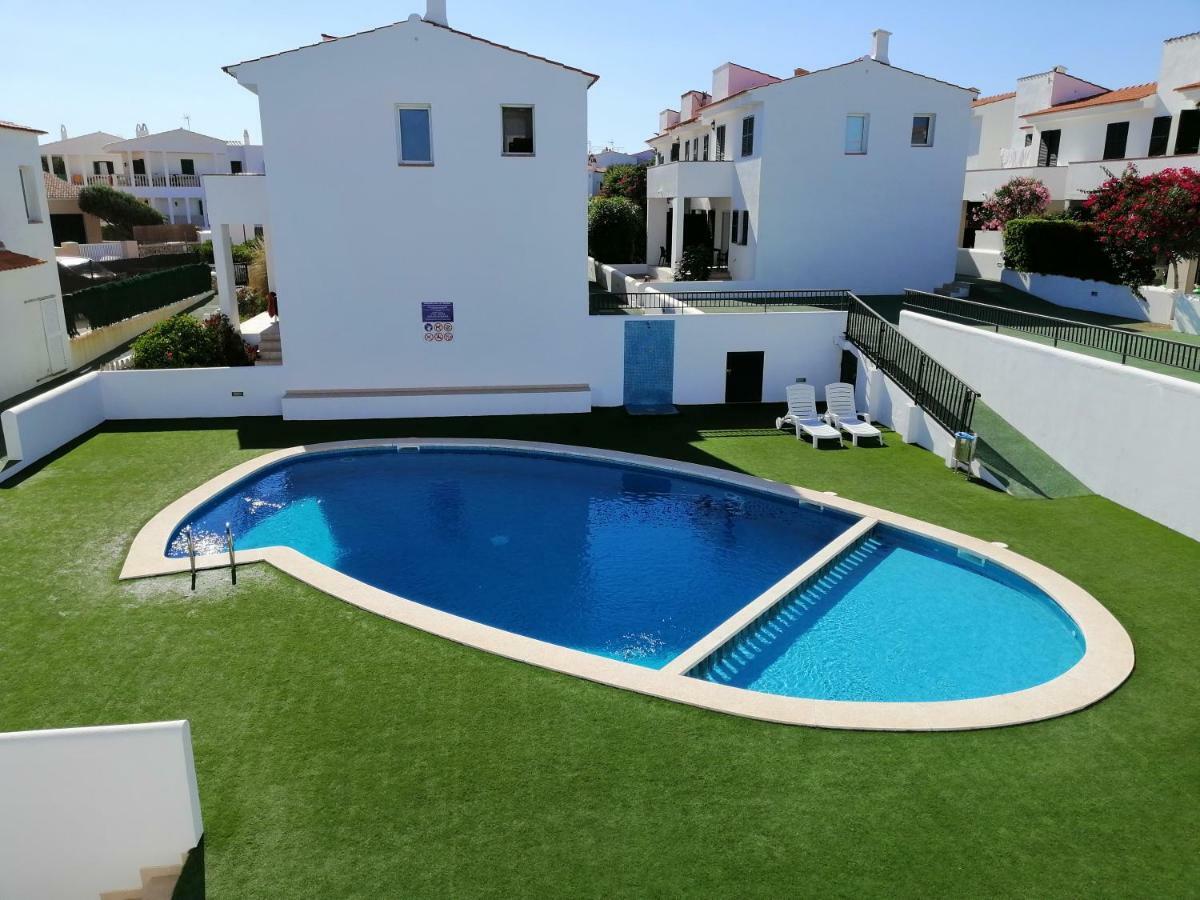 Villa Diplomado Меркадаль Экстерьер фото
